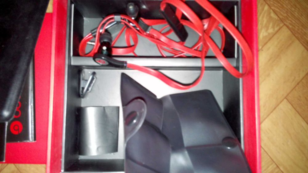 Продам наушники Beats Бу