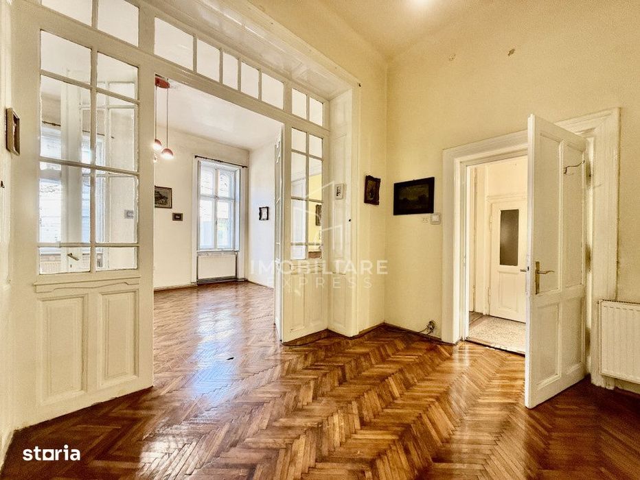 Apartament interbelic | Pozitie centrala