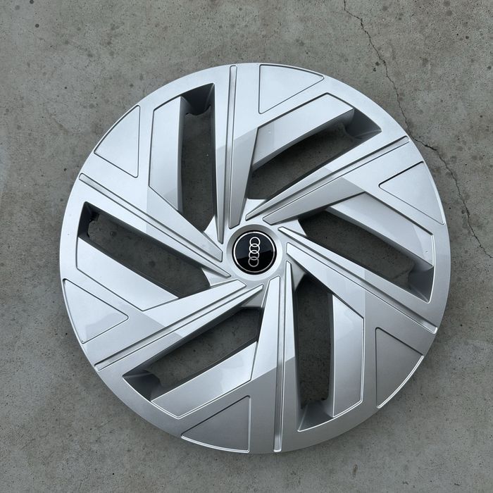 Capac roata Audi Q3 pe 17