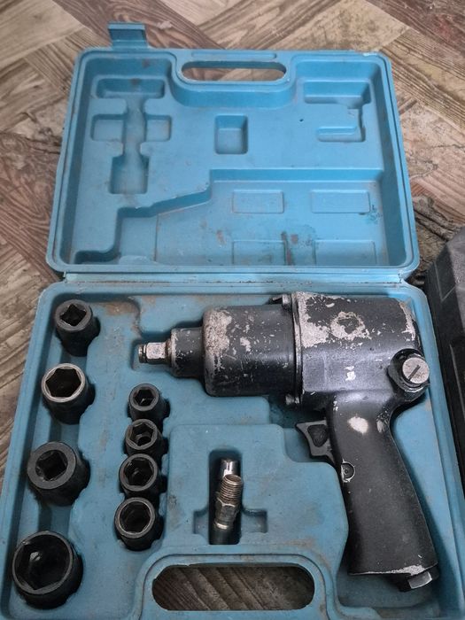 Гайковерт Пневогайковерт