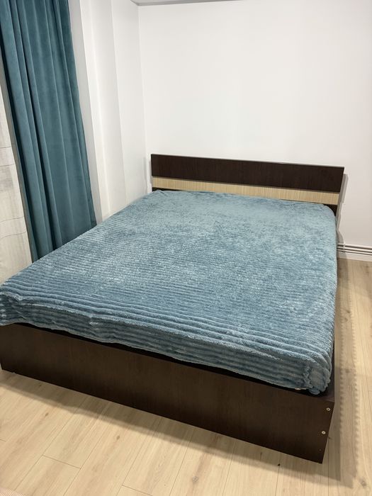 Dormitor pat+dressing