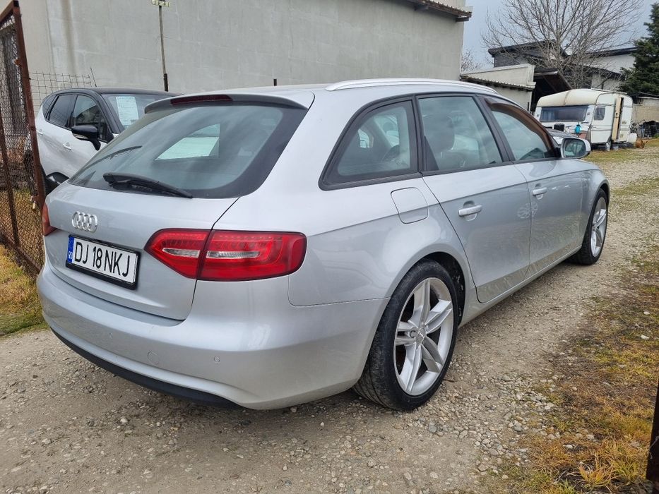 Audi A 4 B8, an 2012 diesel înmatriculat Ro