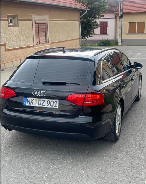 Audi A4 B8 2.0 TDI 143CP S-Line Automatik