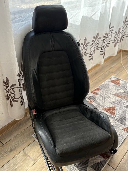 Interior Passat B6 – piele/alcantara cu încălzire