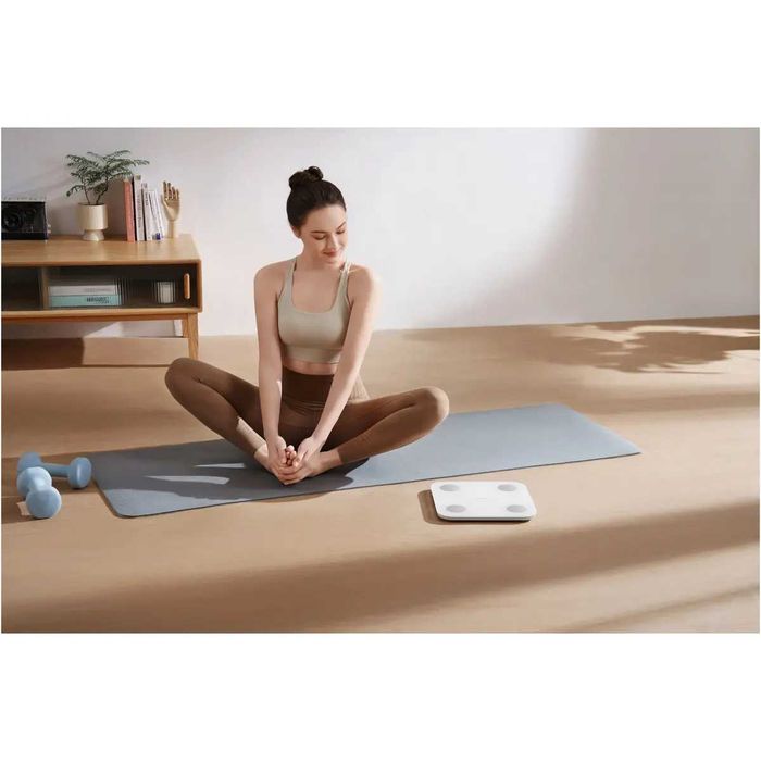 Cantar inteligent Xiaomi Body Composition Scale S400 BHR7793GL, 25 functii, aplicatie Xiaomi, capacitate de stocare pana la 36 profile max 150KG, alb