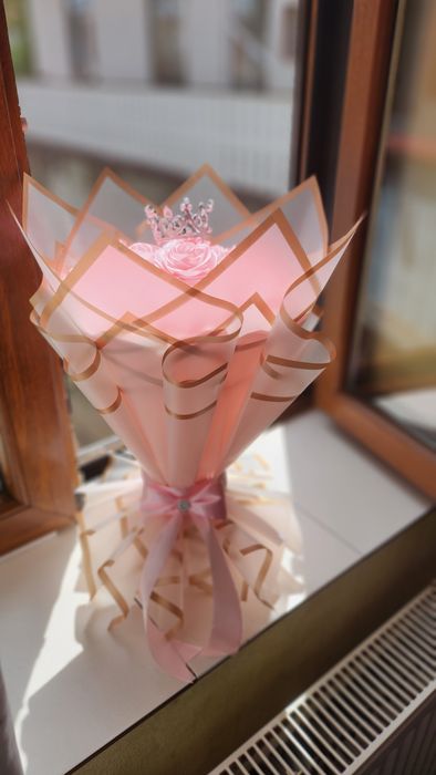 Buchet trandafiri satin