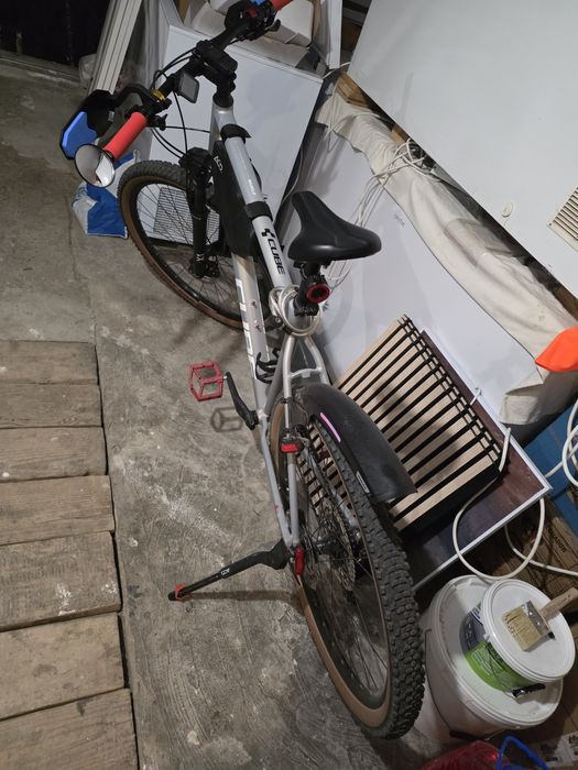 Bicicleta 29 cube attention XL cu factura