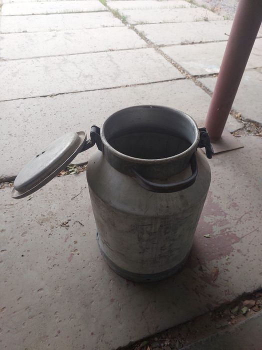 Продам бидон 50 литров