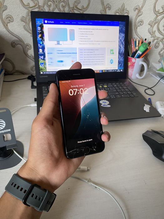 Iphone se 128гб