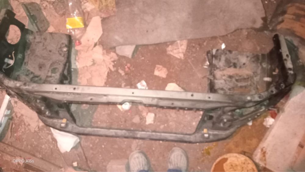 Телевизор Тойота фораннэр 2006г