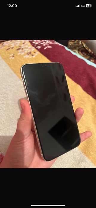 АЙФОН 11 Продам срочно есть торг