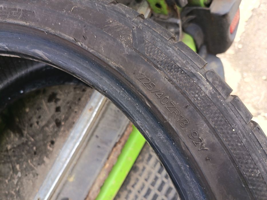 Anvelope vara 225 40 18 hankook 2023 5-6mm