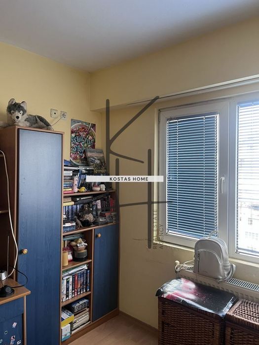 Продава се Четиристаен апартамент в Варна, Цветен квартал - 90 кв.м за 1071 €/кв.м - Снимка #9