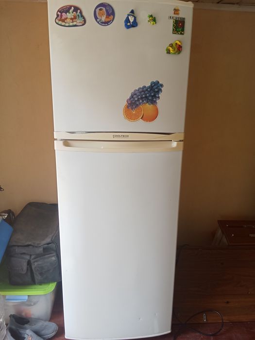 Продам холодильник