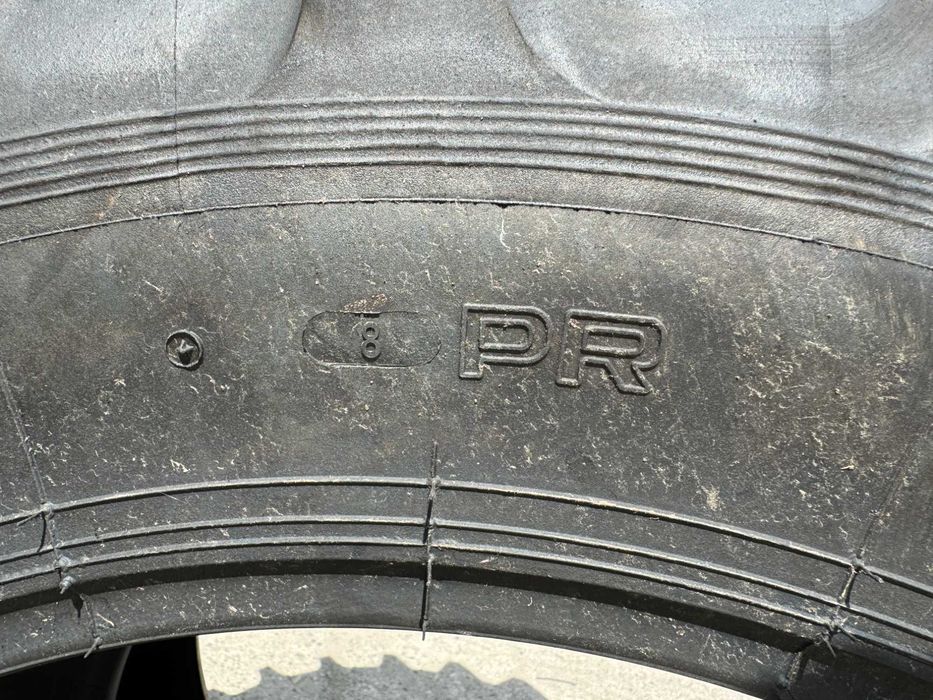 Marca CULTOR cu garantie 13.6-28 cu 8 pliuri pentru tractor spate