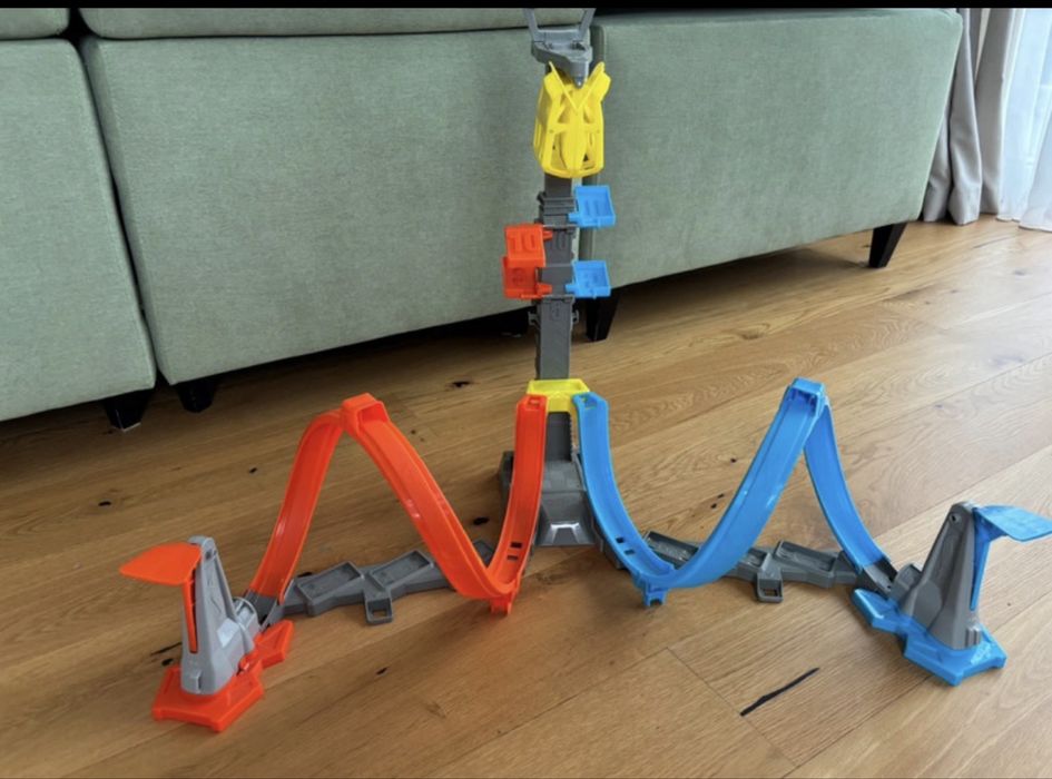 Jucarie traseu hot wheels
