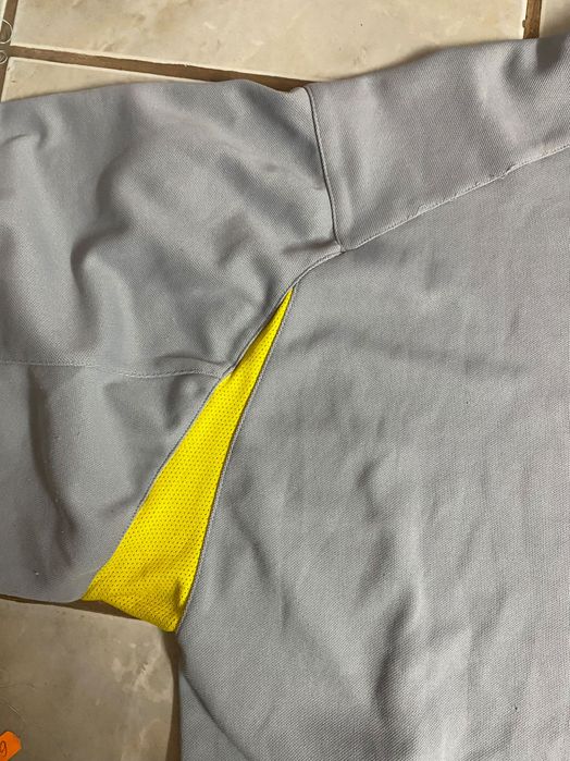 Мъжка Тениска на Nike в размер L.