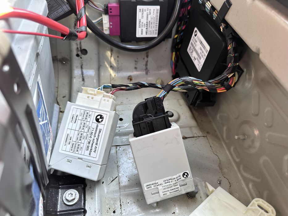 Бмв ф10 3.0д 245к М пакет на части!