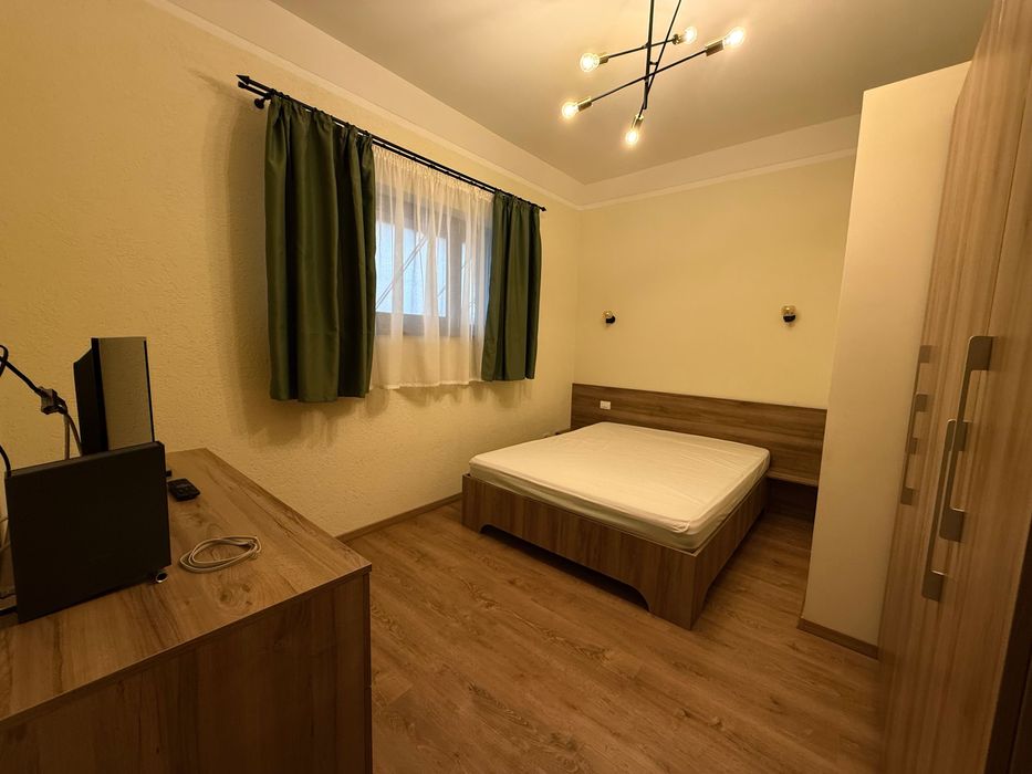 Proprietar închiriez apartament /duplex 2 camere,terasă ,Giroc
