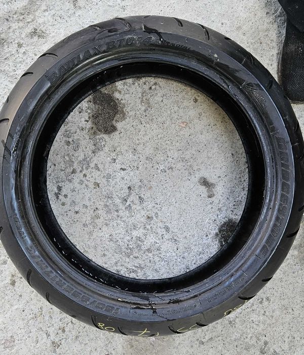 Cauciucuri Moto 180/55/R17 (Montaj)