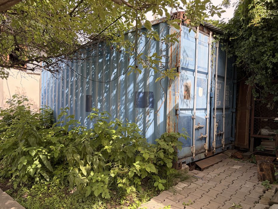 Продам контейнер 20 фут