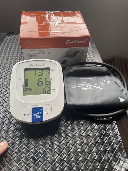 tensiometru de brat EvoSmart AXD-808