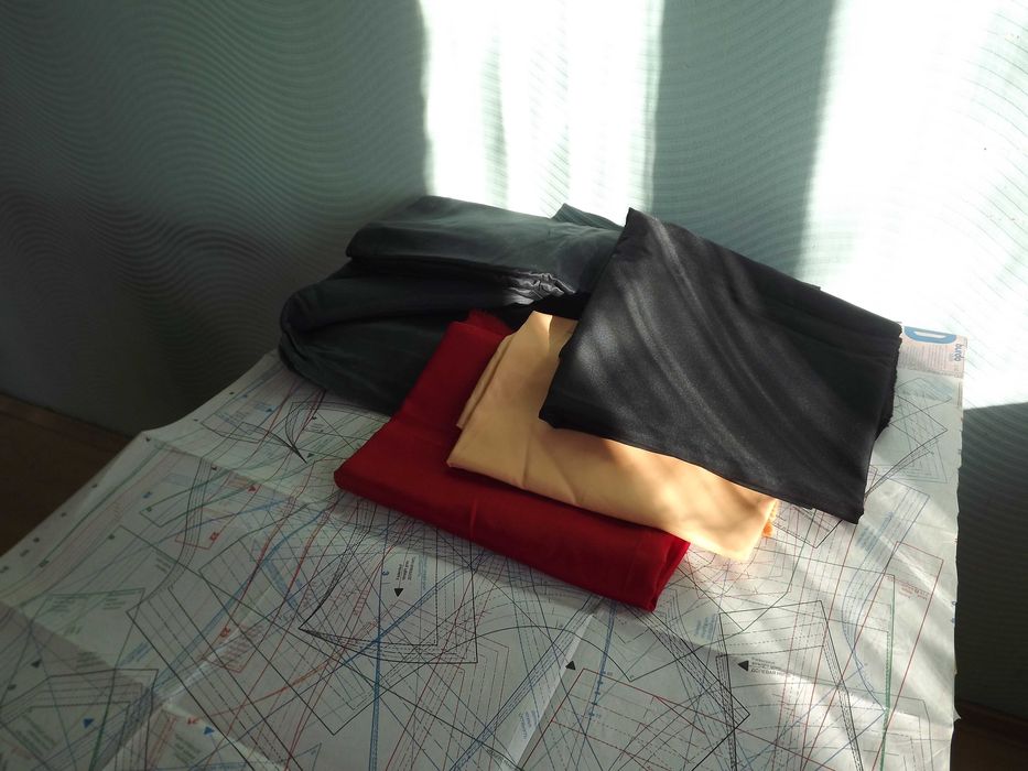 Материал/ткани по договорной цене