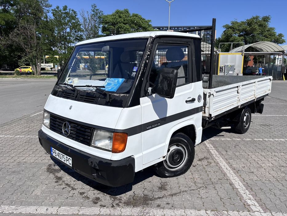 Мерцедес Бенц МB 100 D