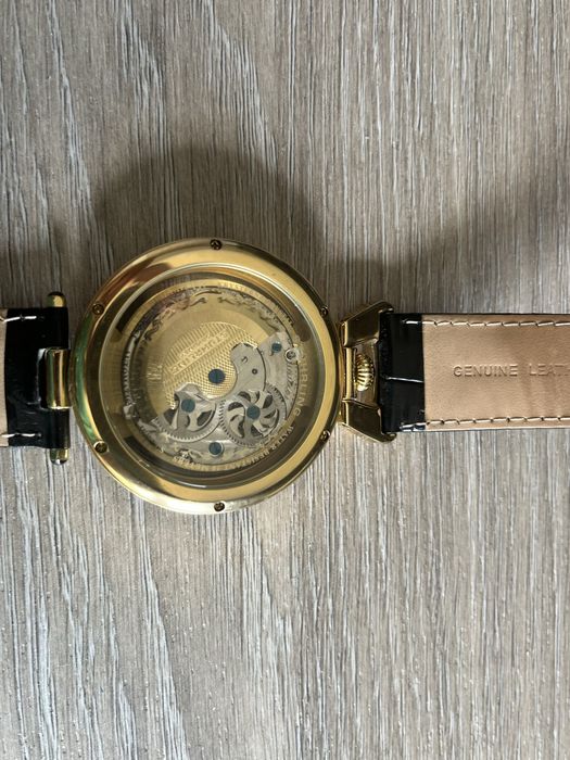 Stuhrling Original Emperor's Grandeur 127A Gold Analog Watch