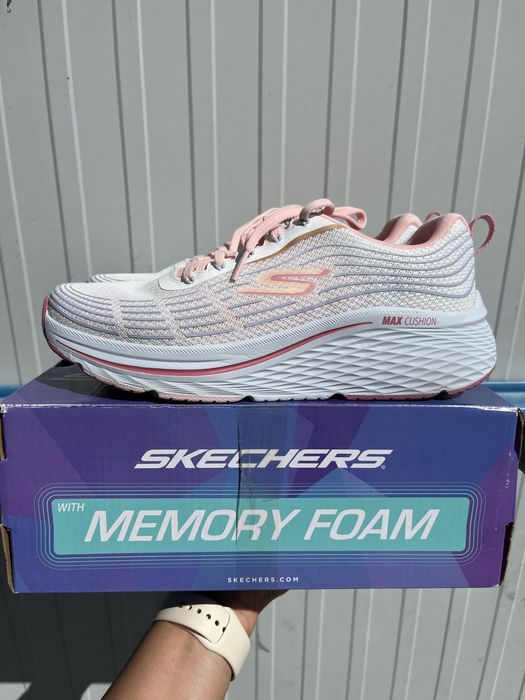 Дамски маратонки Skechers номер 40