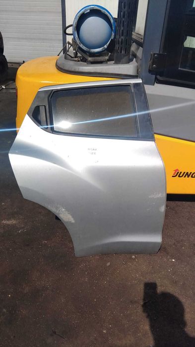 Usa dreapta spate Nissan Juke an 2011