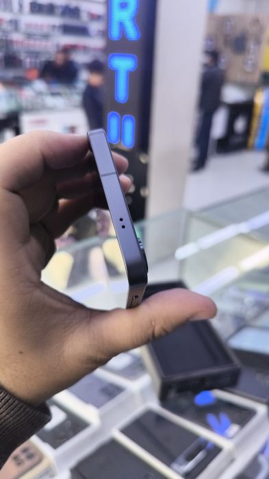 samsung S25 qora 8/128