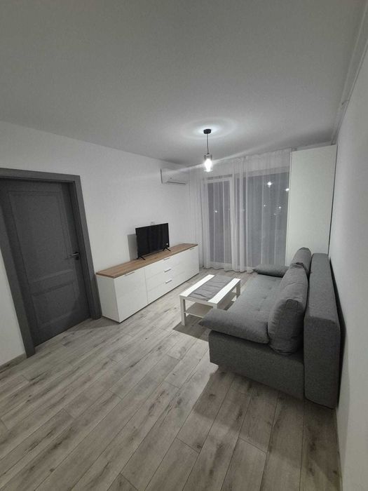 Închiriez apartament 2 camere  Adora Park