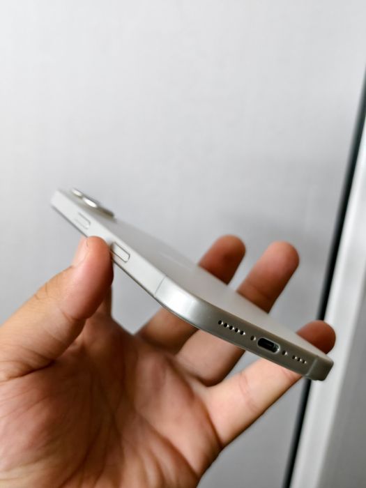 продам iPhone 17 256gb 100акб