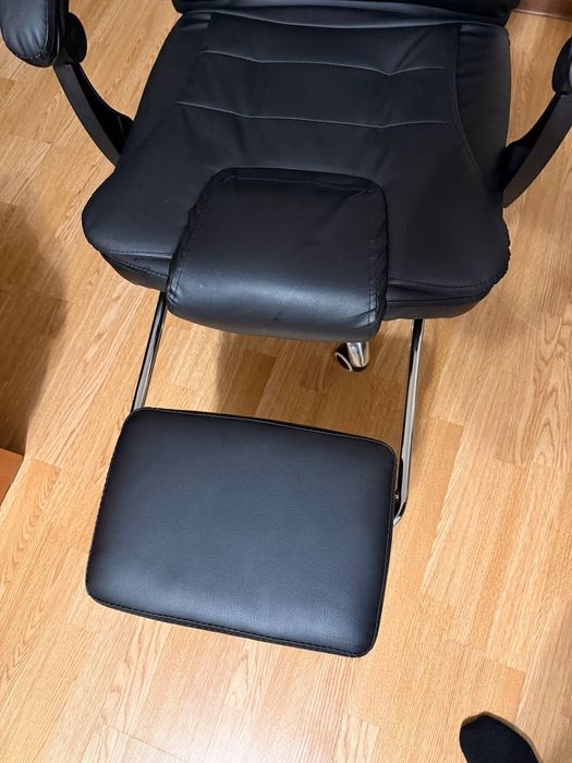 кресло в идеальном состояние