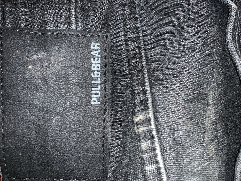 Blugi Pull and Bear slim fit ca noi fara uzura purtati doar o data