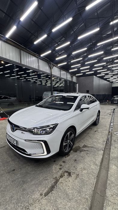 Baic EU5.
