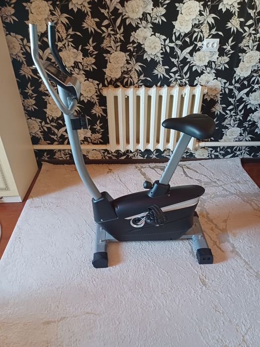 Велотренажор для фитнеса