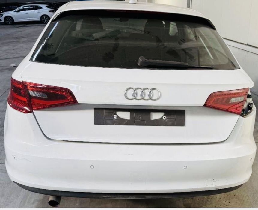 Hayon Audi A3 8v 2015
