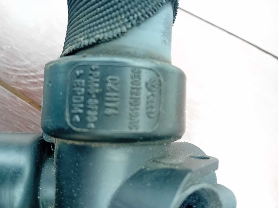 Водно съединение, маркуч Ауди, vw, 8E0-121-049-AC