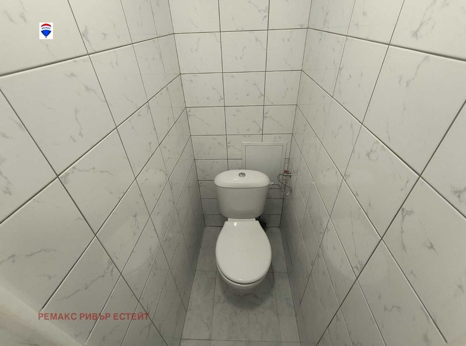 Продава се Тристаен апартамент в Русе, Център - 98 кв.м за 1653 €/кв.м - Снимка #6