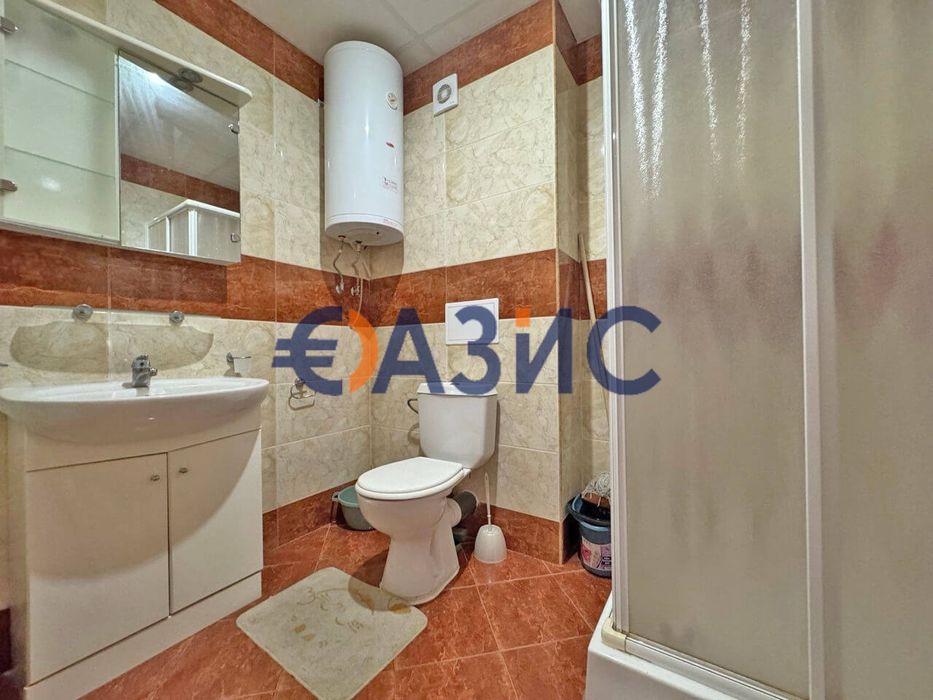 Продава се Двустаен апартамент в Свети Влас - 74 кв.м за 1487 €/кв.м - Снимка #8