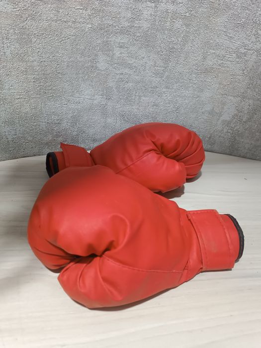 Перчатки для бокса