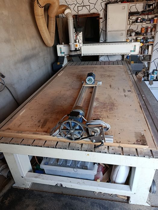 ЧПУ фрезерный станок 1300×2500 мм