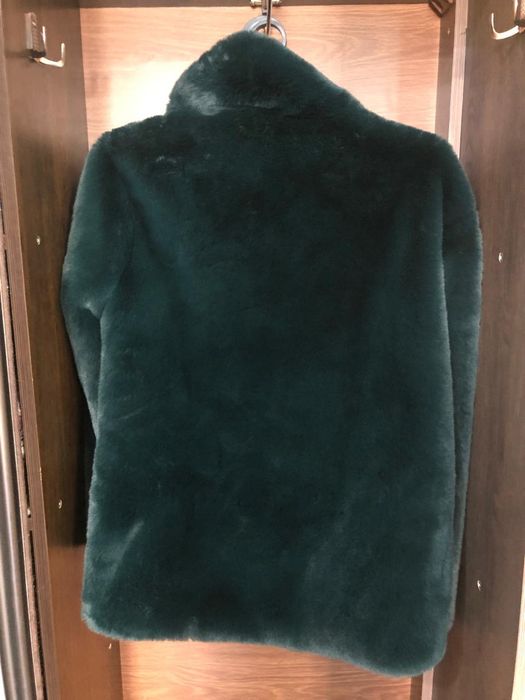 Все по 5000. Продам брендовые вещи.