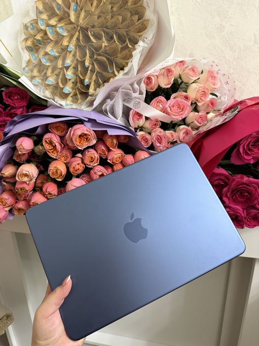 MacBook Neo новый