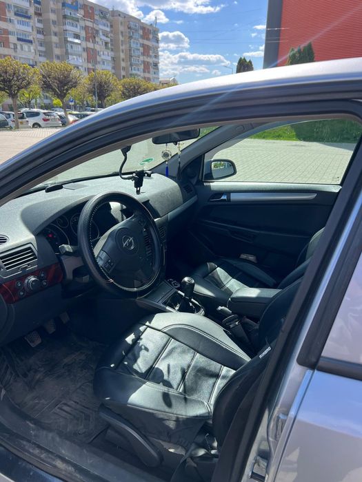 Opel astra h 1.7