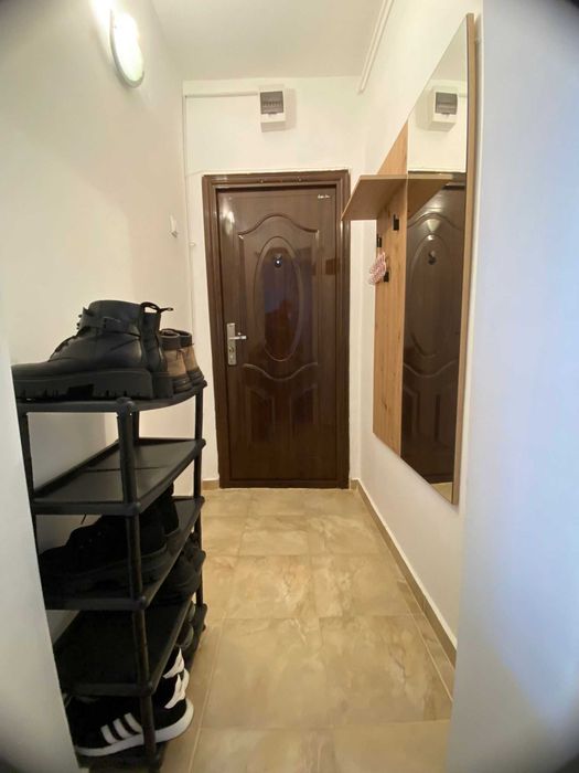 PF: Închiriez apartament cu o cameră in Cantemir/Podu ros - modern mobilat, AC