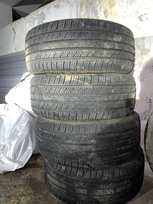 Покрышки комплект 285/50/R20