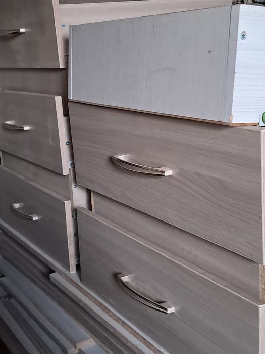 Продается шкаф срочно